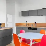 Tatil Evi Grande De 400m2 21 Personnes En Centre De *