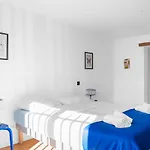 Grande De 400m2 21 Personnes En Centre De