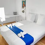 Grande De 400m2 21 Personnes En Centre De Tatil Evi