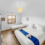 Tatil Evi Grande De 400m2 21 Personnes En Centre De *