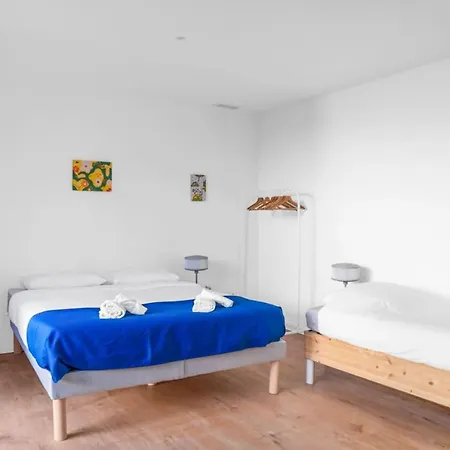Grande De 400m2 21 Personnes En Centre De Holiday home