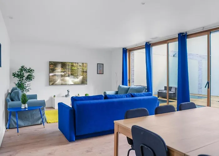 Grande De 400m2 21 Personnes En Centre De Casa de Férias Toulouse