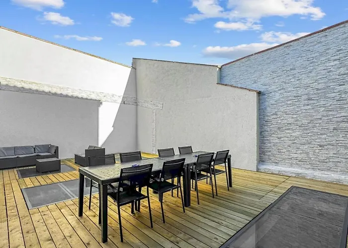 Grande De 400m2 21 Personnes En Centre De * Toulouse