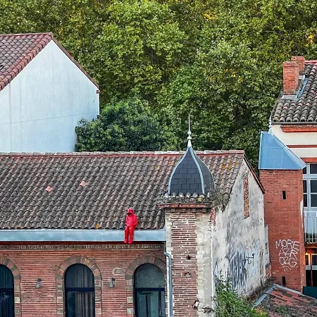 Grande De 400m2 21 Personnes En Centre De *