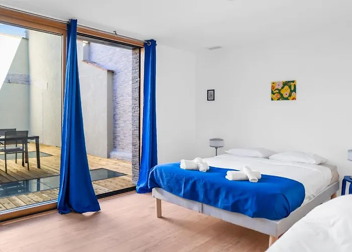 Grande De 400m2 21 Personnes En Centre De Toulouse