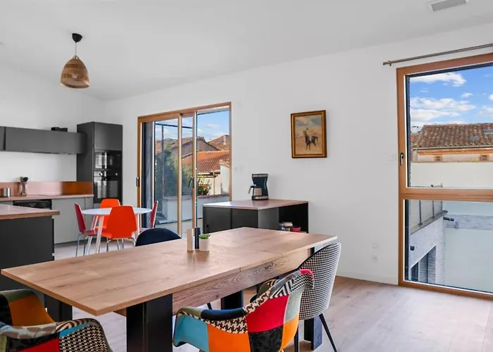 Grande De 400m2 21 Personnes En Centre De Hébergement de vacances *