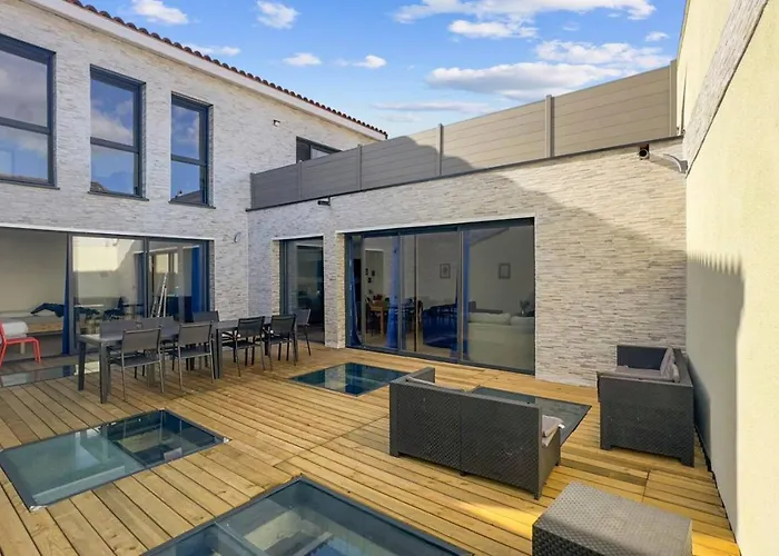 Grande De 400m2 21 Personnes En Centre De * Toulouse